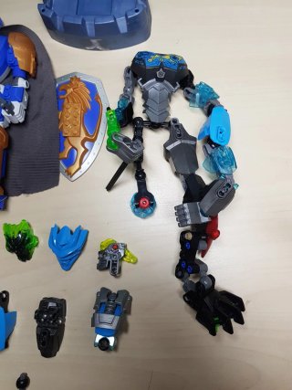 Lote LEGO Bionicle Piezas Varias