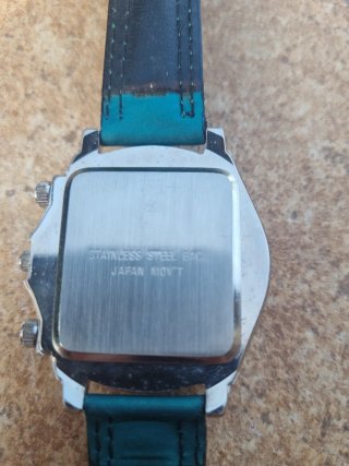 Reloj curioso