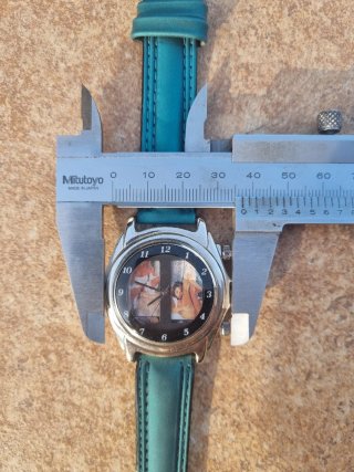 Reloj curioso