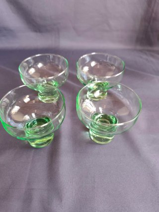 Copas de cava vintage verdes (Set de 4)