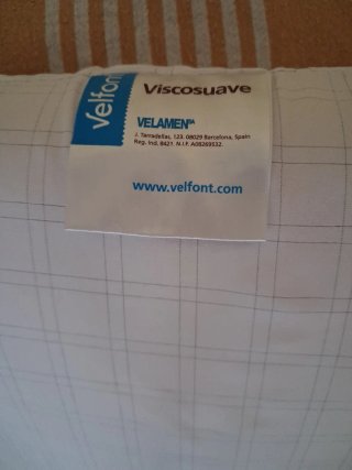 2 Cuscini Matrimoniali Bianchi in Viscolatex
