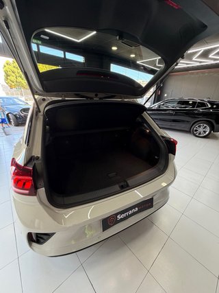 Volkswagen T-Roc 2024