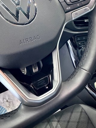 Volkswagen T-Roc 2024