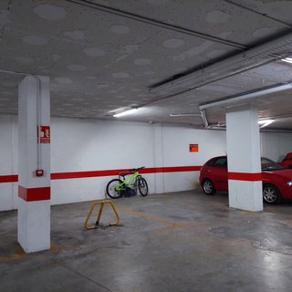 Plaza de garaje en Espartinas, Sevilla