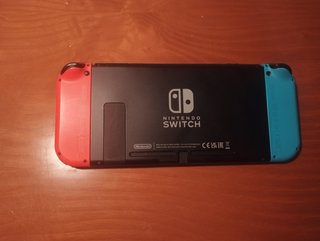 Nintendo Switch V2 + Accesorios Azul/Rojo
