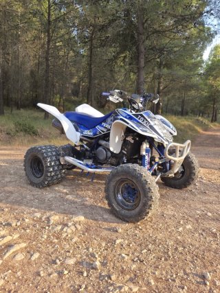 Suzuki LTZ 400 cambio 4x4