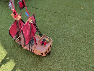 Barco Pirata Playmobil con Figuras