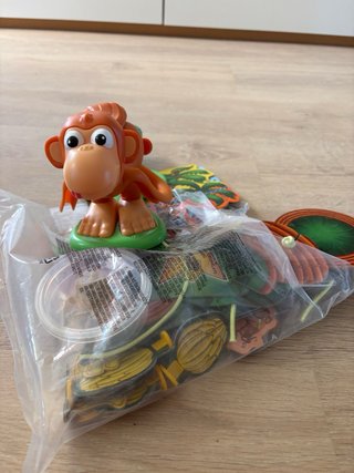 Juego Mono Lanza Caca Banana
