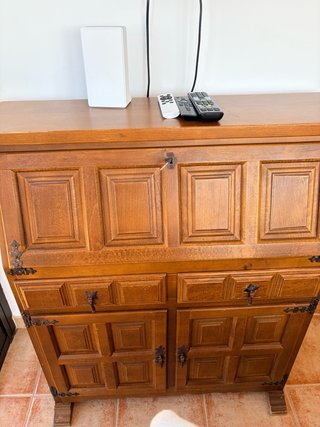 Mueble escritorio de madera