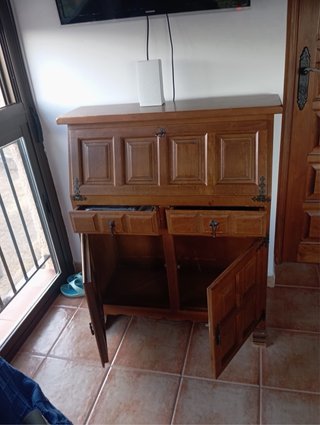 Mueble escritorio de madera