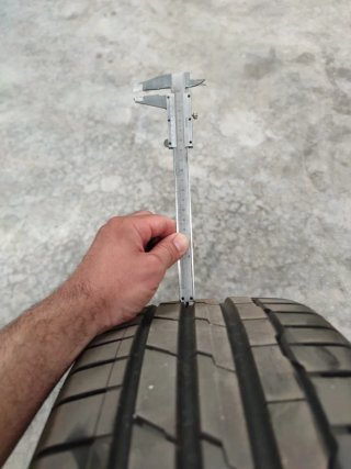 Neumático Hankook Ventus S1 EVO3 225/45 R18 92Y