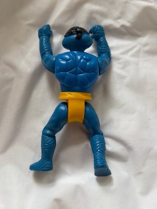 Figura Tortuga Ninja Azul y Amarillo.