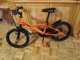 Bicicleta infantil Btwin naranja