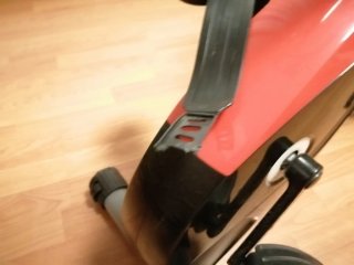 Bicicleta Estática Roja y Negra