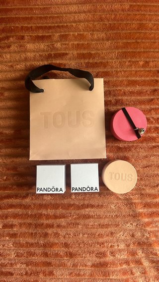 Cajas Tous y Pandora