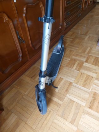 Patinete scooter gris Oxelo