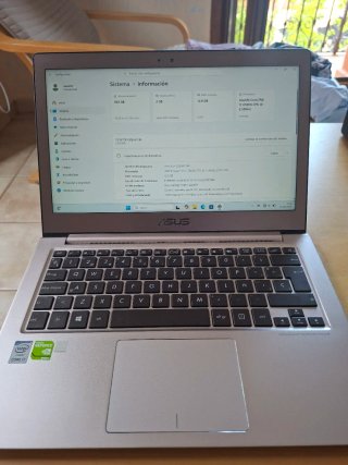 ASUS Zenbook UX303LB Plata