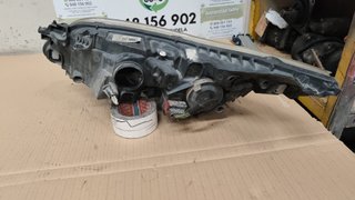 Faro delantero derecho C4
