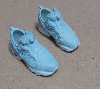 Calzado deportivo escala 1/6