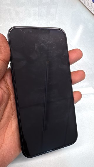 iPhone 16E 128GB Negro Semi Nuevo