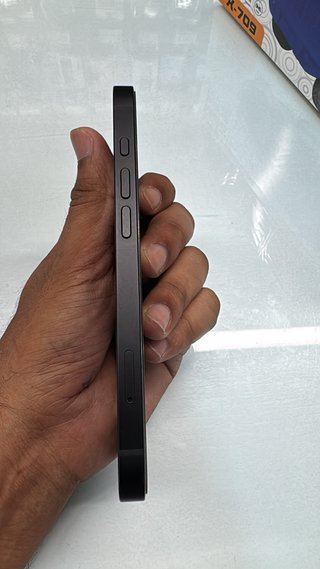 iPhone 16E 128GB Negro Semi Nuevo