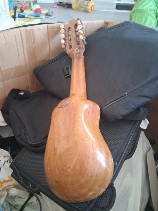 Charango de madera