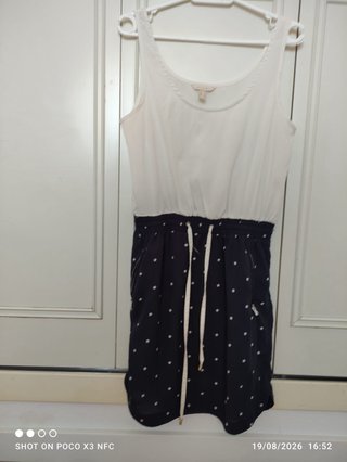 Vestido blanco y negro con estampado