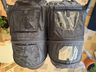 Baby Jogger City Mini GT Gemelar + capazos + sacos