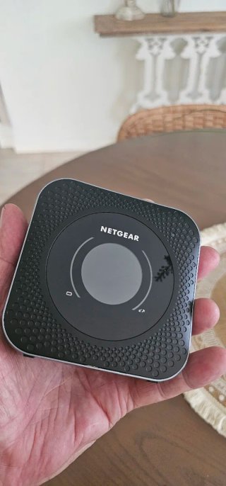 Netgear Nighthawk M1 Router Móvil
