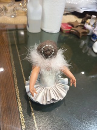 Figura Nadal Niña Bailarina Tutú Plumas.18×10