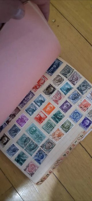 Álbum sellos antiguos variados