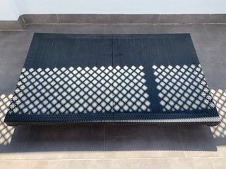 Mesa extensible exterior ratán negra