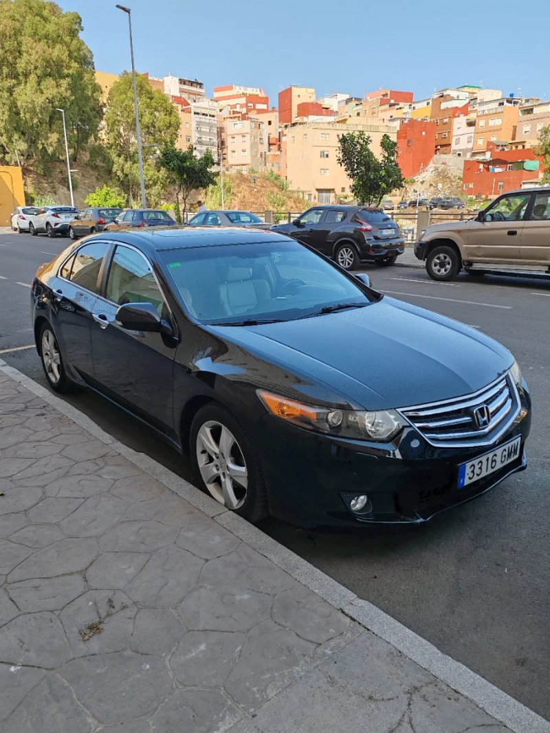 Honda Accord 8 2.2 IDTEC - foto 1