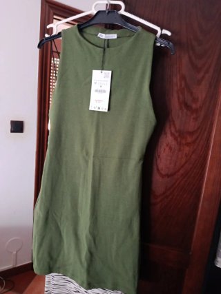 Vestido Zara Verde Militar Talla M