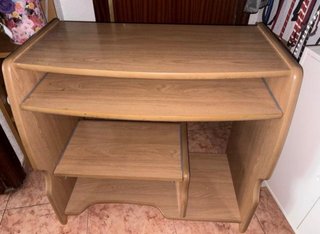 Escritorio de madera