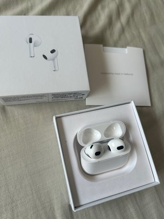 Airpods 3ª Gen Apple Blancos