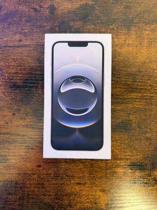 iPhone 16e Batería 100%