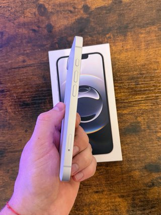iPhone 16e Batería 100%