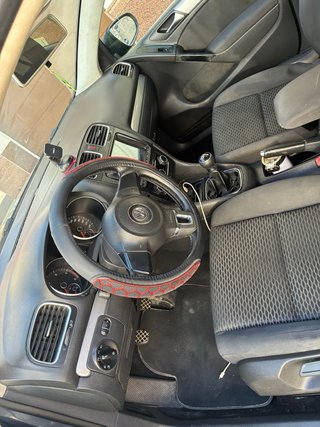 Golf 6    1.6