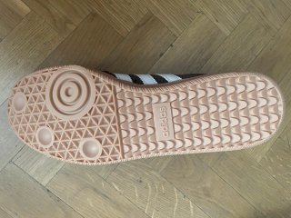 Zapatillas Adidas Samba Talla 41 burdeos nuevas