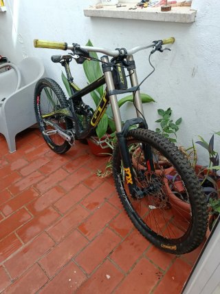 Cuadro GT Fury world cup 27.5