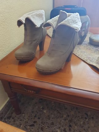 Botines XTL Talla 38 Marrones