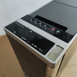 Torre PC Acer Aspire M5810 i5 8GB RAM (Sin Disco)