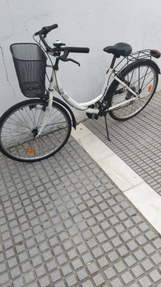 Bicicleta City 40 Blanca