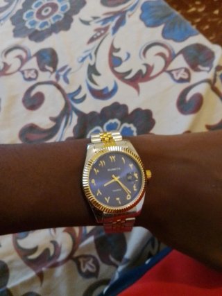 Reloj SUNCTA Esfera Azul y Detalles Dorados