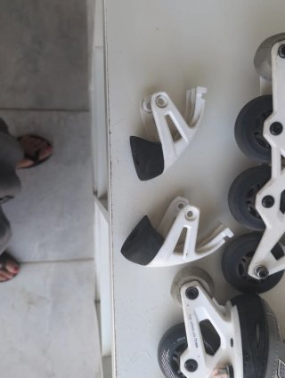Patines en línea con protecciones y bolsa