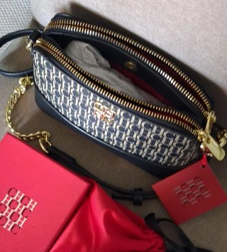 Conjunto Bolso y Llavero .