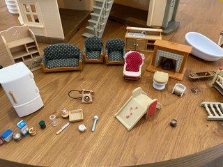 Casa Sylvanian Families con accesorios