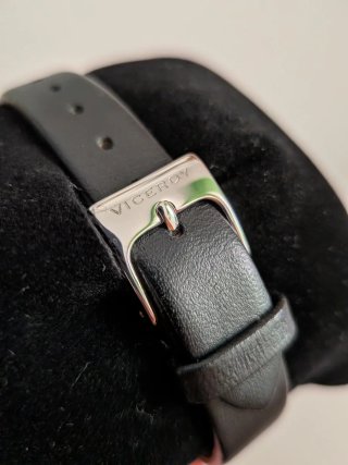 Reloj Viceroy Mujer Correa Negra y Esfera Blanca