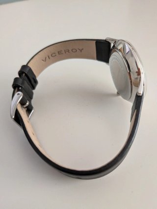 Reloj Viceroy Mujer Correa Negra y Esfera Blanca